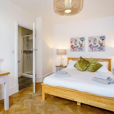 Gwbert Holiday Cottages, Green Meadow Cardigan Extérieur photo