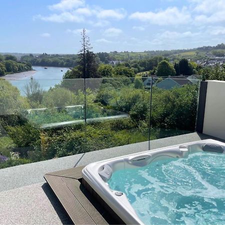 Gwbert Holiday Cottages, Green Meadow Cardigan Extérieur photo