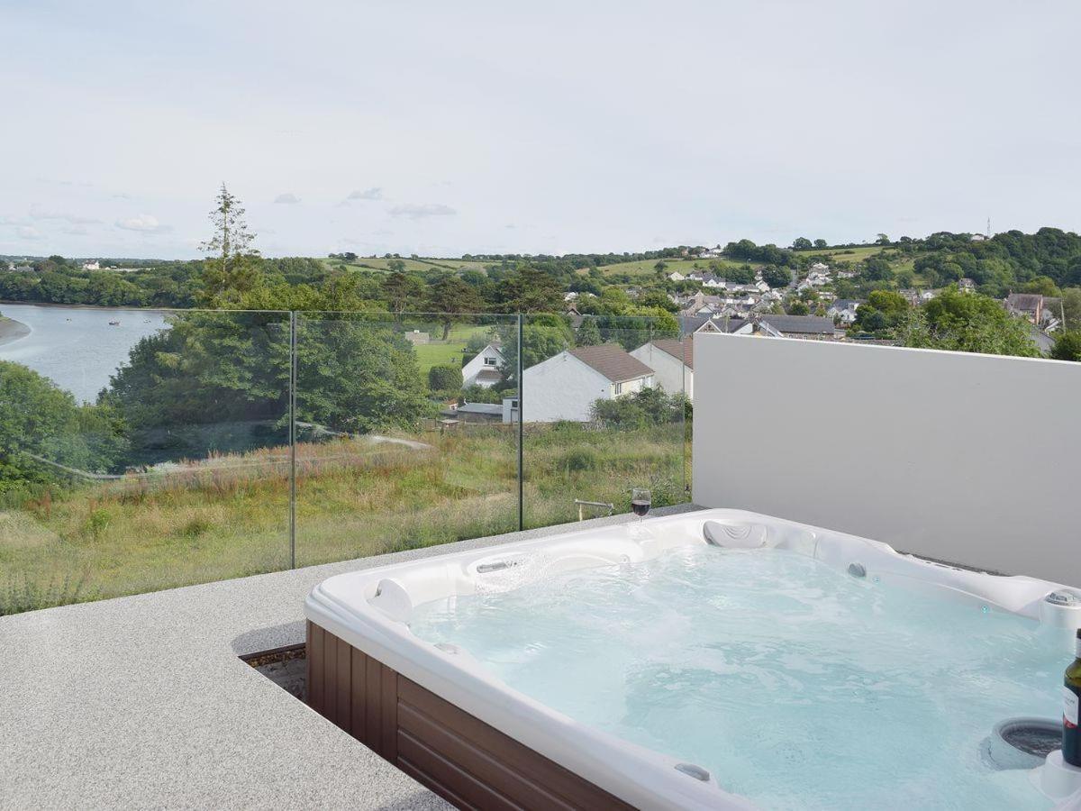 Gwbert Holiday Cottages, Green Meadow Cardigan Extérieur photo